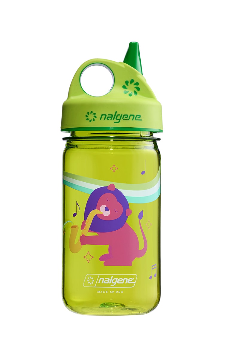 Nalgene product detail: 12oz Kids Grip-N-Gulp with Graphics H2 — 12oz Kids Grip-N-Gulp with Graphics